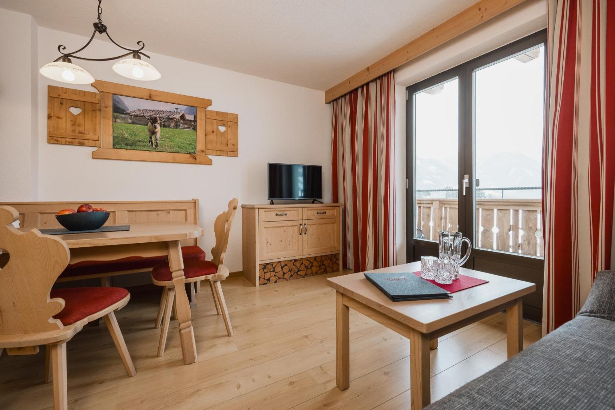Tyrol Inkl Der Super Sommer Card Im Sommer 2025