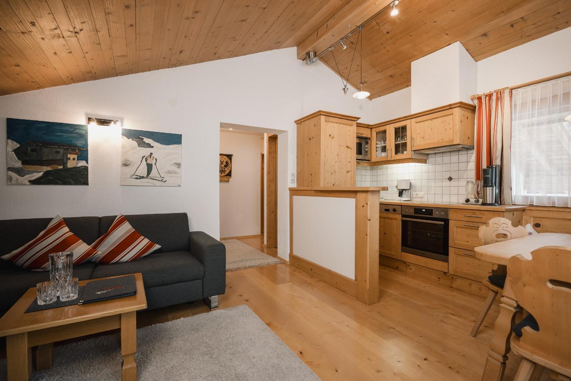 Tyrol Inkl Der Super Sommer Card Im Sommer 2025 Apartment *